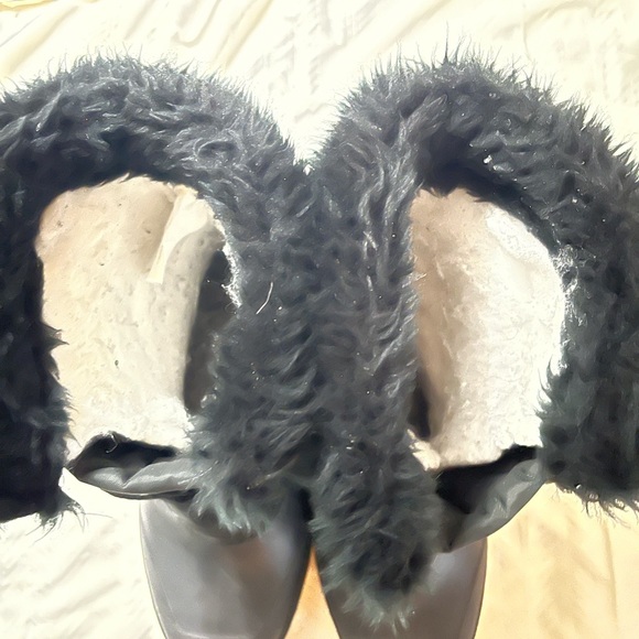 Sorel Kaufman Winter Boots. - Picture 9 of 14